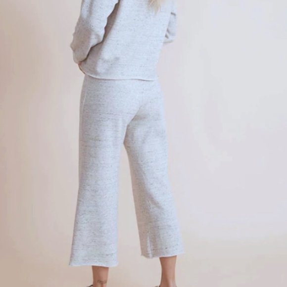 Marine Layer Shiloh Ash Heather Crop Sweatpants - Picture 5 of 5